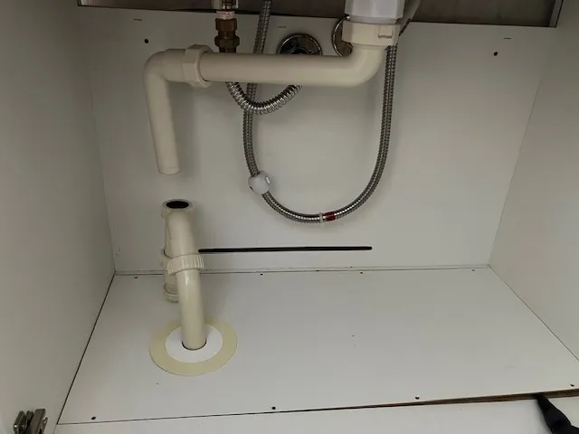 洗面化粧台排水修理工事